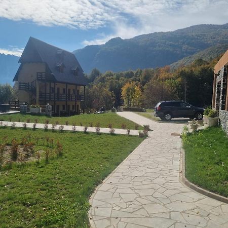 Theth Kompleksi Gjoni Exterior foto